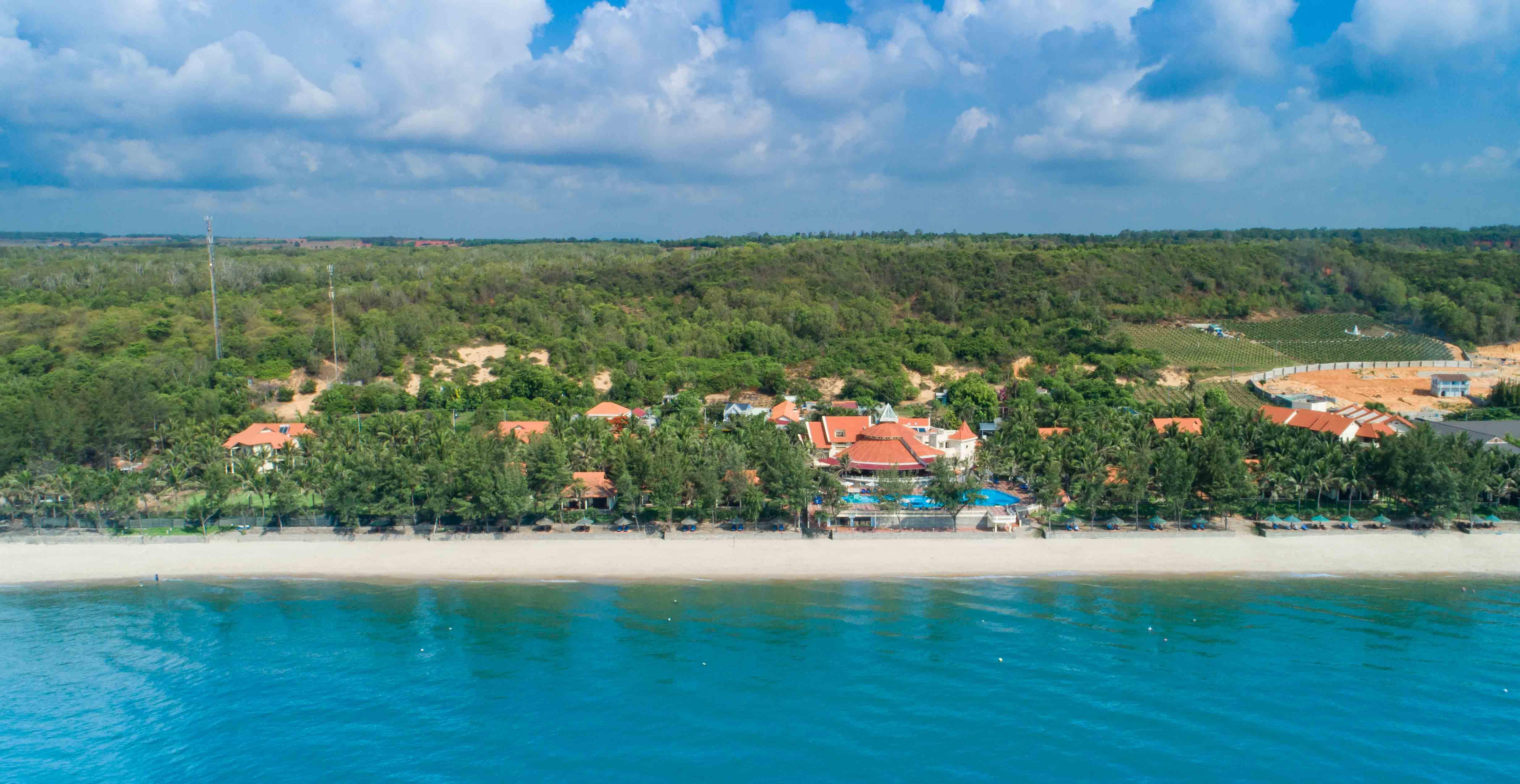Golden Coast Resort & Spa Phan Thiet Exteriör bild
