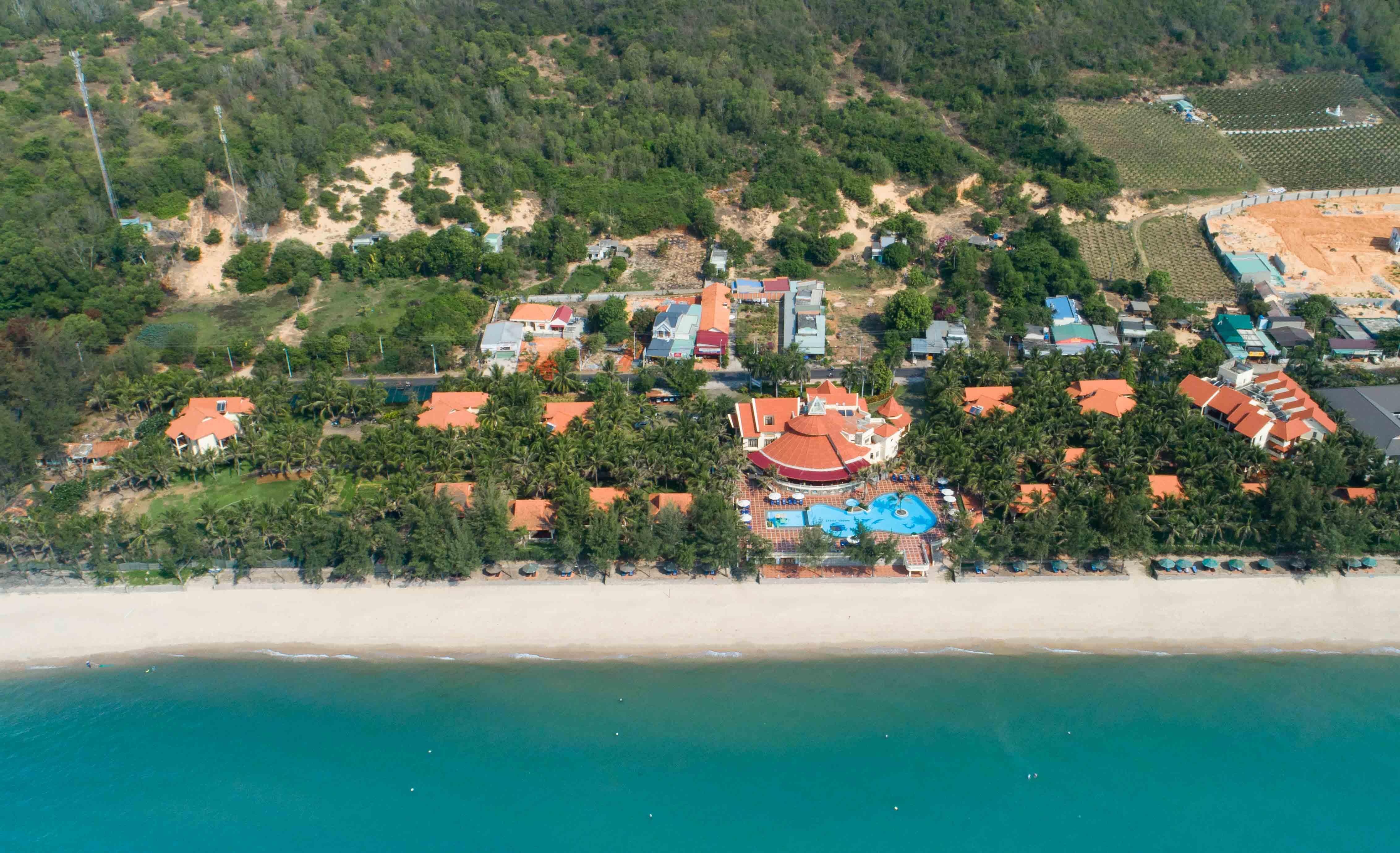 Golden Coast Resort & Spa Phan Thiet Exteriör bild