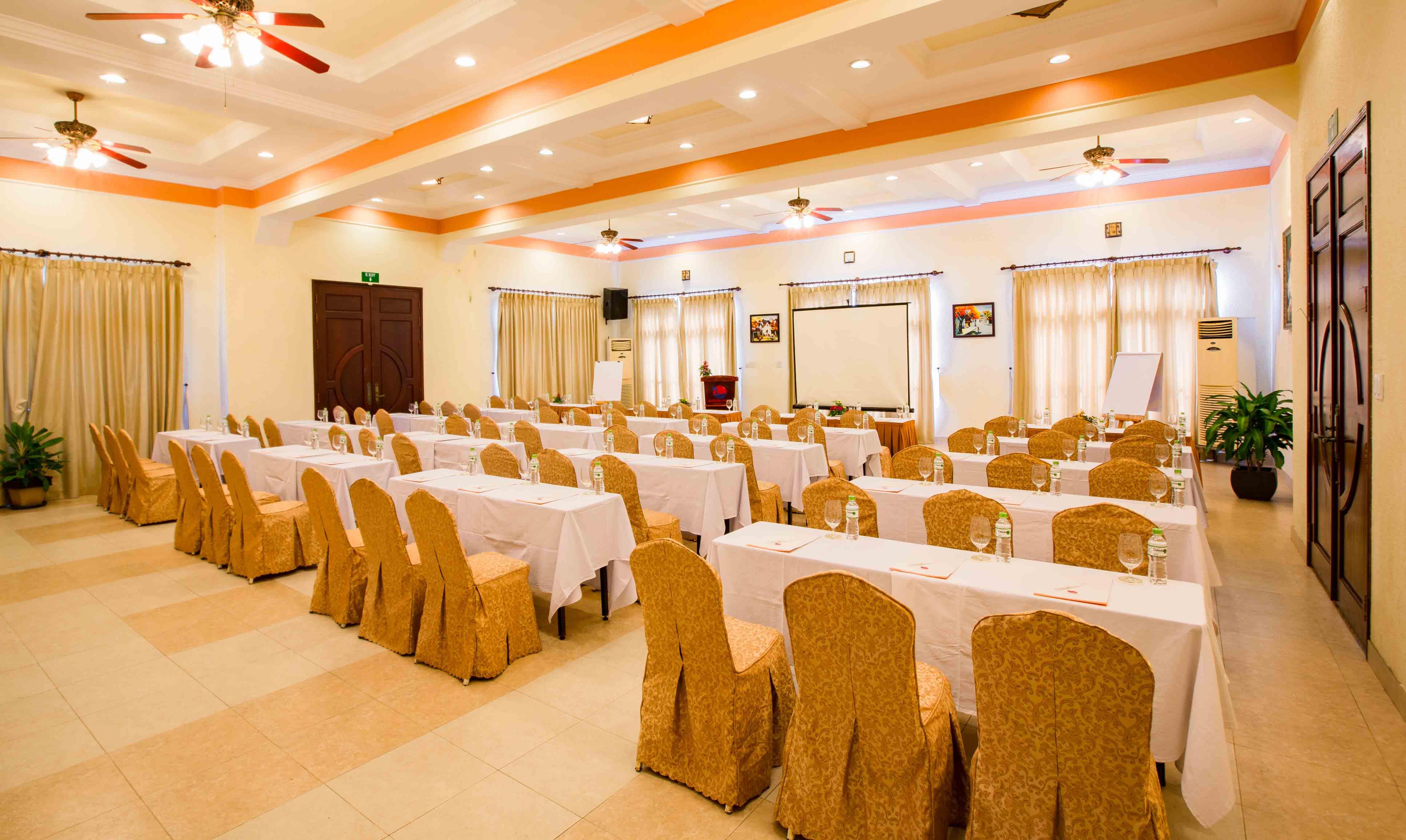 Golden Coast Resort & Spa Phan Thiet Exteriör bild