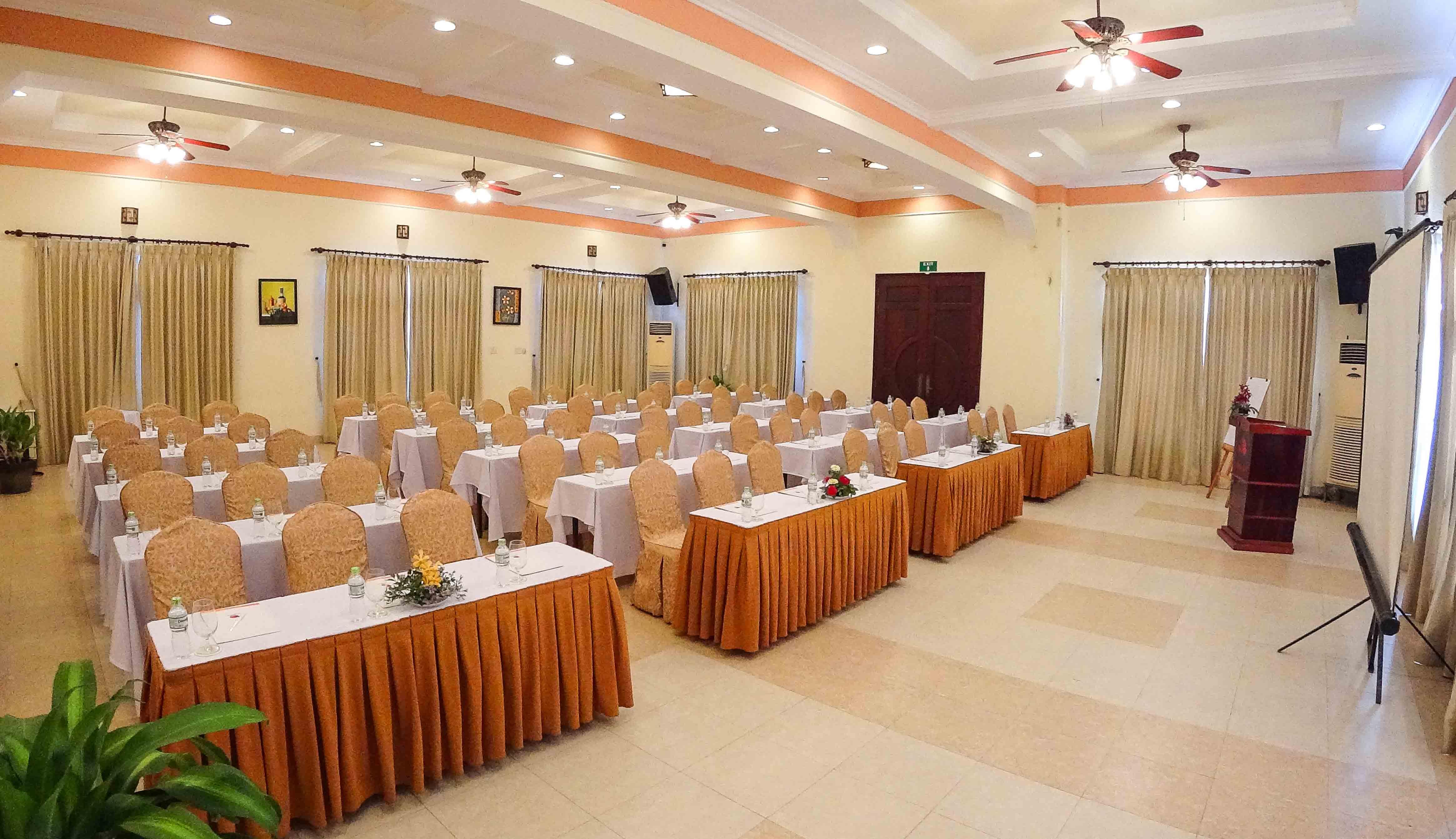 Golden Coast Resort & Spa Phan Thiet Exteriör bild