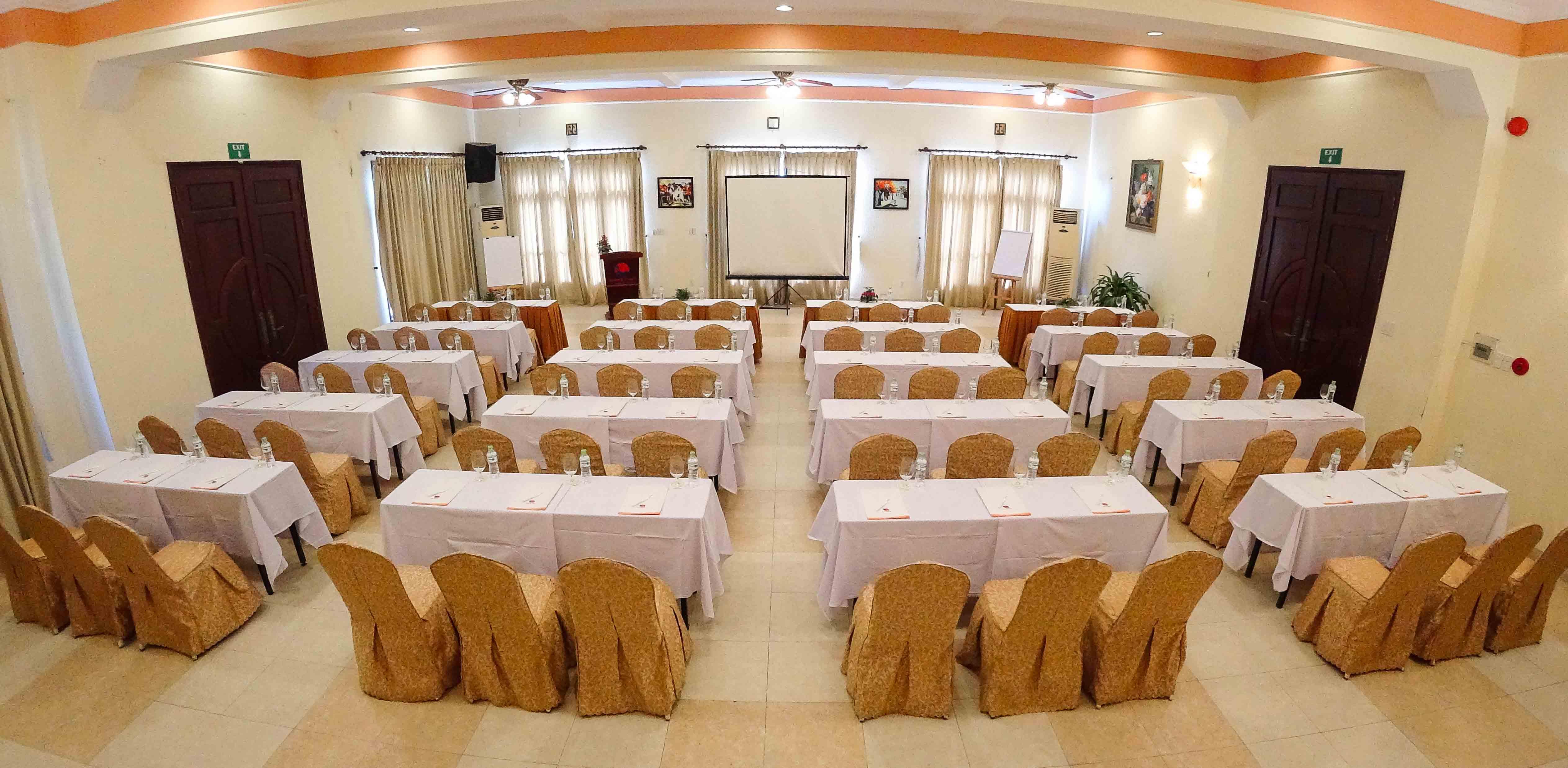 Golden Coast Resort & Spa Phan Thiet Exteriör bild