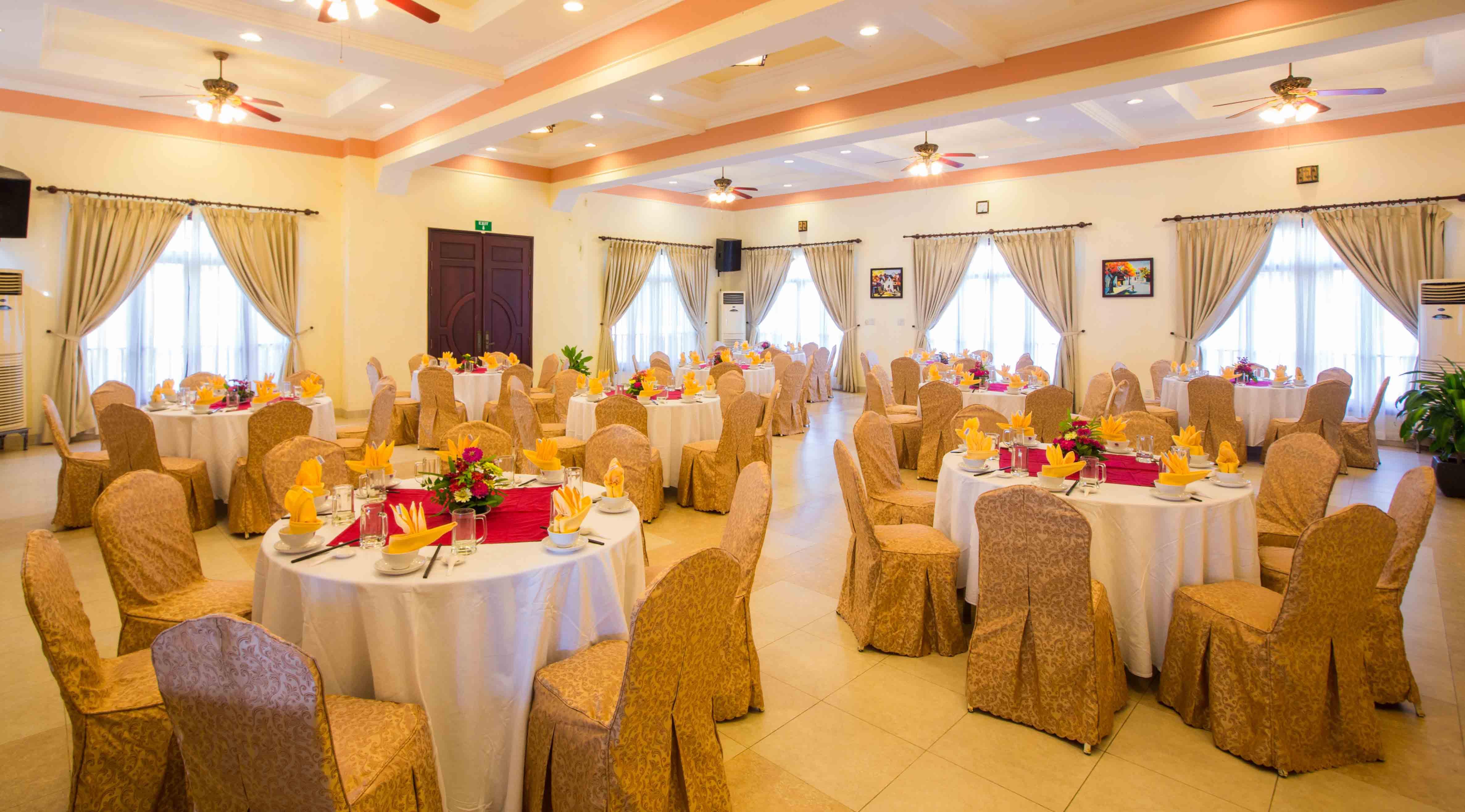 Golden Coast Resort & Spa Phan Thiet Exteriör bild